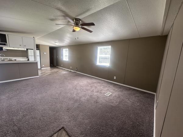 1993 UNKNOWN  Home