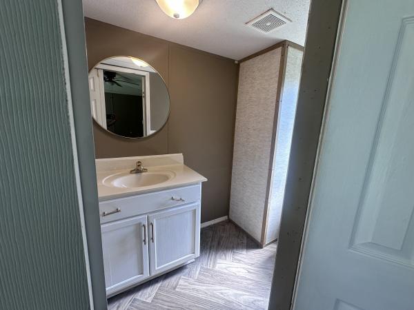 1993  Mobile Home For Sale