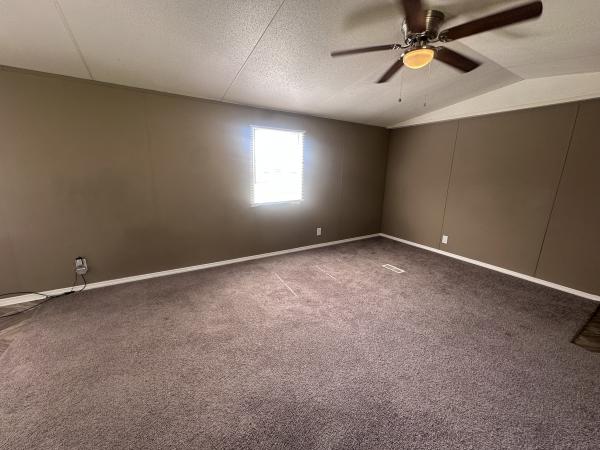 1993 UNKNOWN  Home