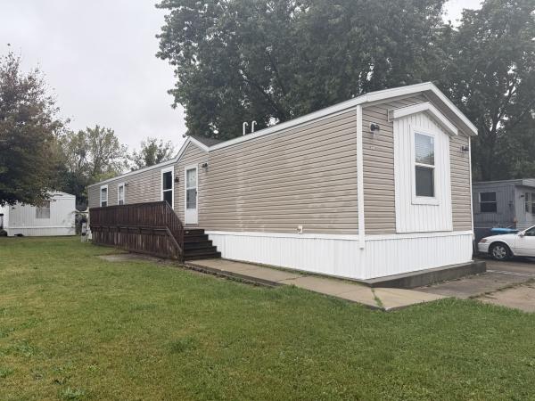 Photo 1 of 2 of home located at 1995 S Schuyler Ave Trlr G11 Kankakee, IL 60901