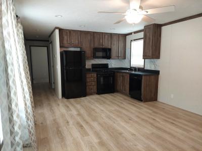 Mobile Home at 305 Mulberry Belleville, MI 48111