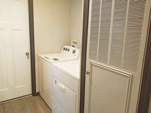 2025 Skyline Sugar Creek Express Premier Manufactured Home