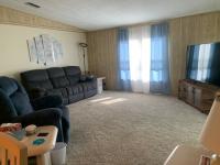 1983 Barrington Manufactured Home