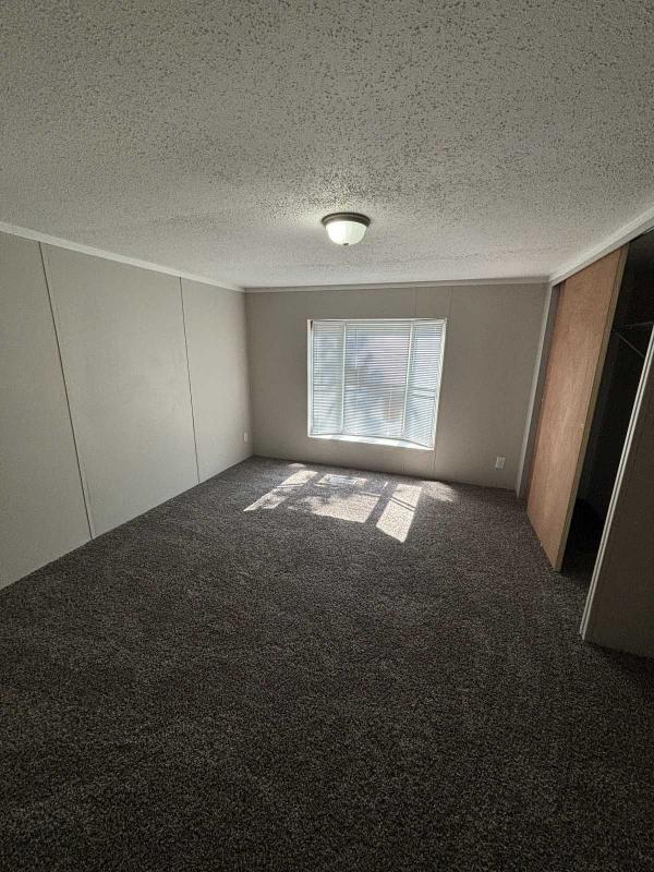 1991 Point West Mobile Home For Sale