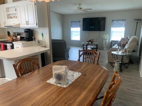 1992 Palm Harbor 2/2 Manufactured Home