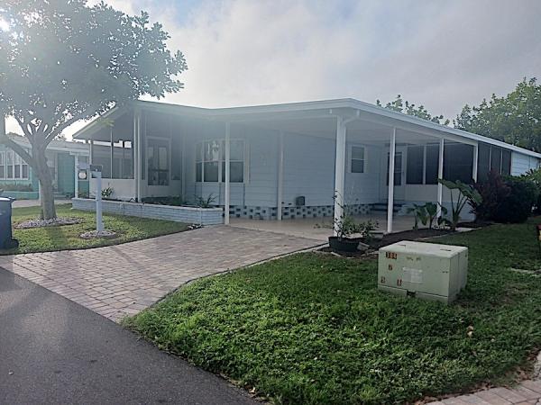 1985 Coro Manufactured Home