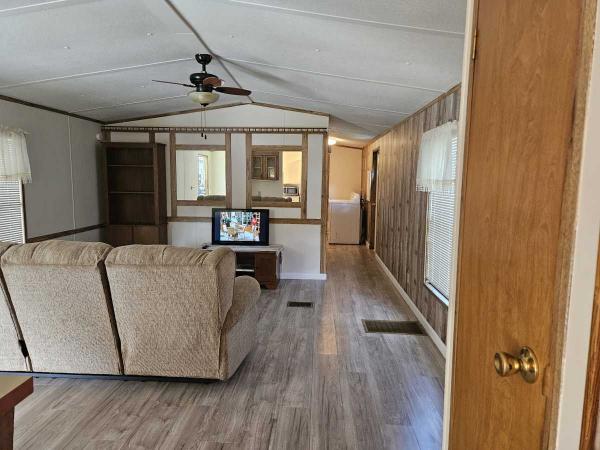 1988 Mobile Home
