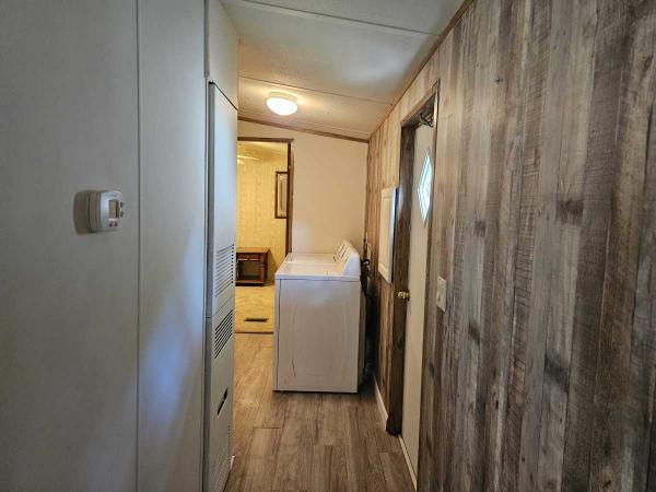 1988 Mobile Home