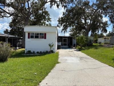 Mobile Home at 10412 Pleasant Blvd Riverview, FL 33569