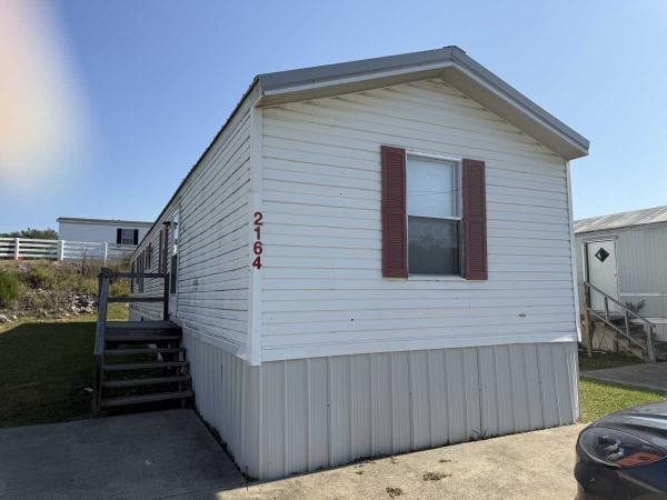 Photo 1 of 2 of home located at 2164 E Pittsburg Chruch Road London, KY 40741