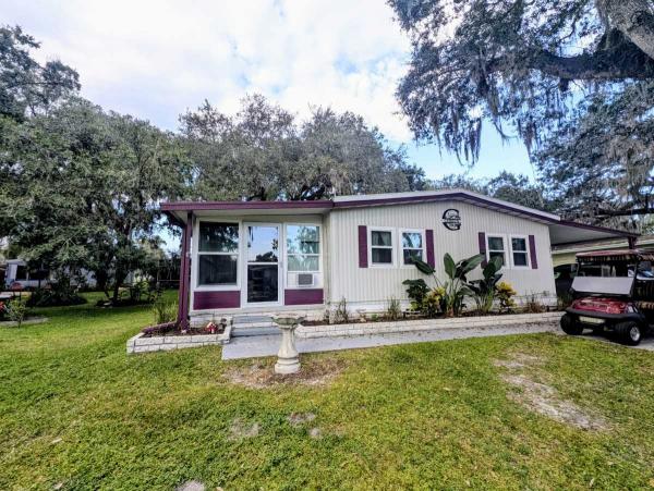 Photo 1 of 2 of home located at 4034 Colleen Lane Brooksville, FL 34601