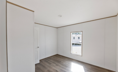 Photo 3 of 5 of home located at 1701 Terrace Drive Morganton, NC 28655