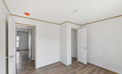 Photo 5 of 5 of home located at 1701 Terrace Drive Morganton, NC 28655