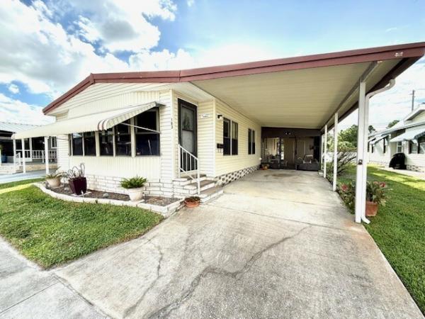 Photo 1 of 2 of home located at 1071 Donegan Rd Lot 163 Largo, FL 33771