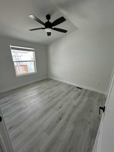 Photo 5 of 28 of home located at 18204 Soledad Canyon Rd. #21 Santa Clarita, CA 91387