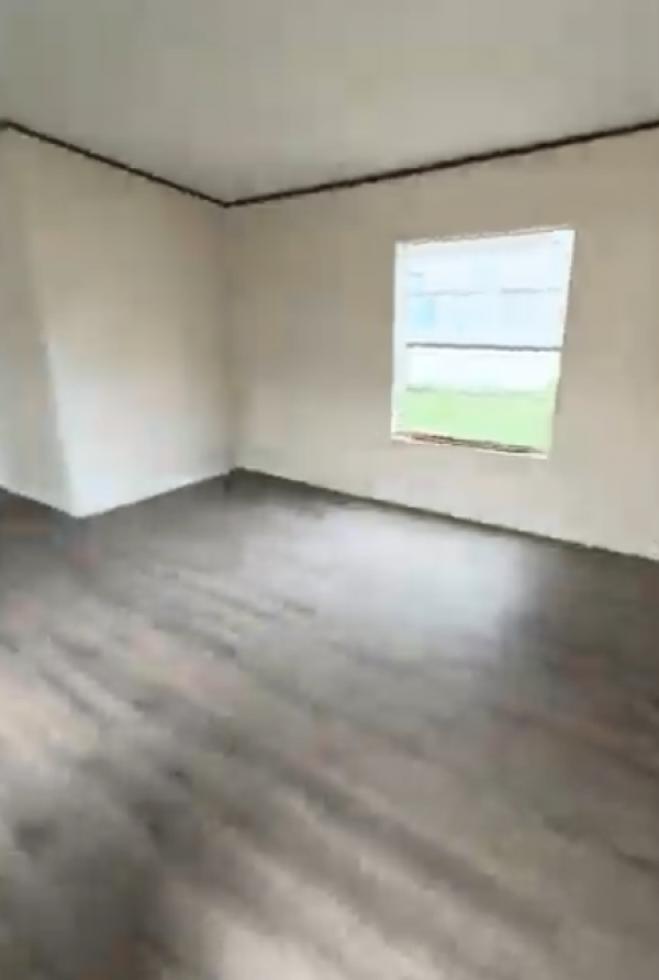 1999 Redman Manufactured Home