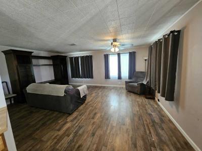 Photo 4 of 13 of home located at 867 N. Lamb Blvd Las Vegas, NV 89110
