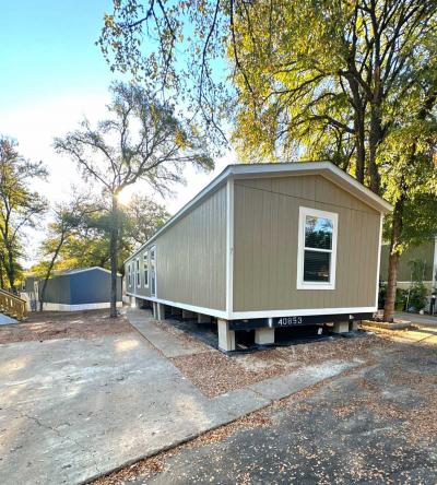 Mobile Home at 7 Madrona Dr., Austin, TX 78744