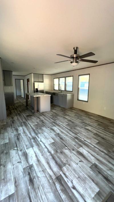 Photo 2 of 7 of home located at 19 Madrona Dr. Austin, TX 78744