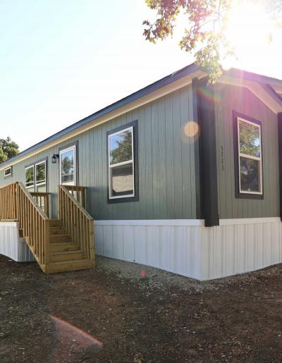 Mobile Home at 5723 Ensign Dr. W, Fort Worth, TX 76119