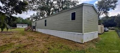 Photo 3 of 14 of home located at 210 Lafleur Rd Elton, LA 70532
