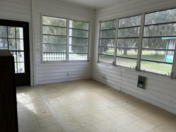 1983 NA NA Mobile Home