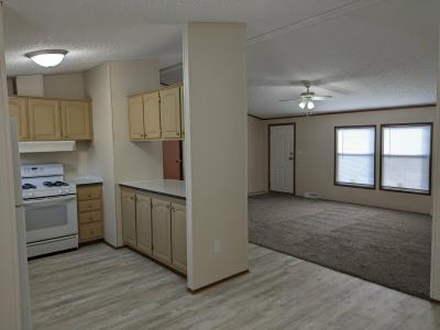 Photo 2 of 10 of home located at 507 Continental Ct Davison, MI 48423