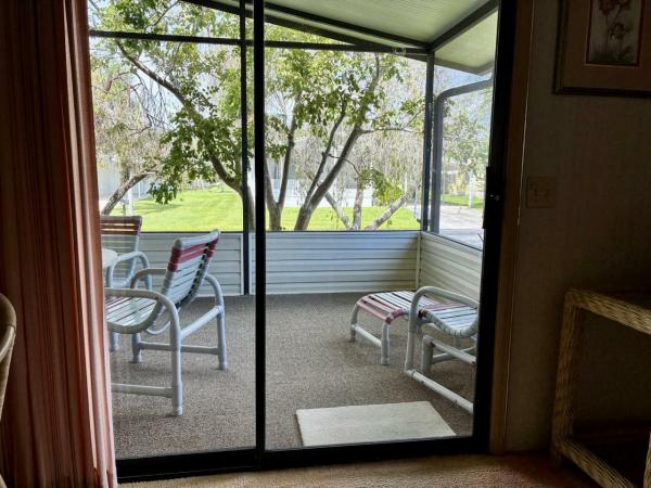 1989 BARR HS Manufactured Home