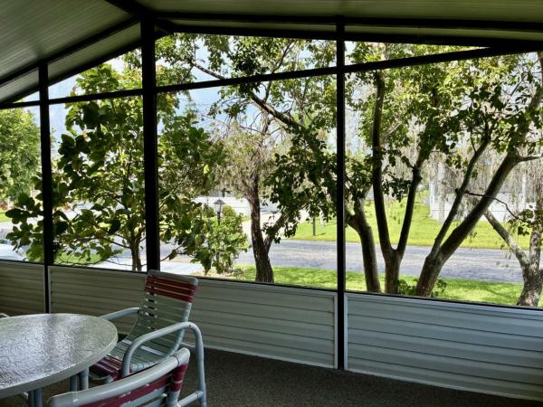 1989 BARR HS Manufactured Home