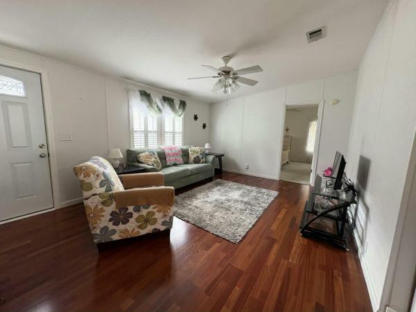 2000 Palm Harbor Manufactured Home