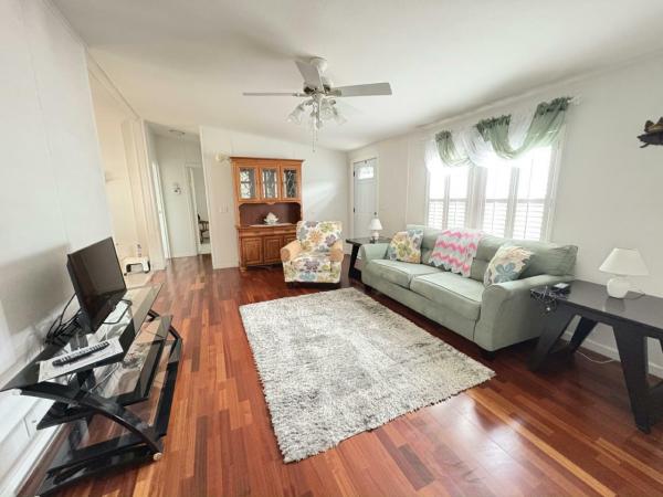 2000 Palm Harbor Manufactured Home