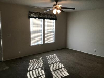 Photo 2 of 11 of home located at 326 Sunset Court Batavia, OH 45103