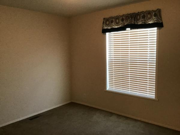 2017 Redman 2856207RAS Mobile Home
