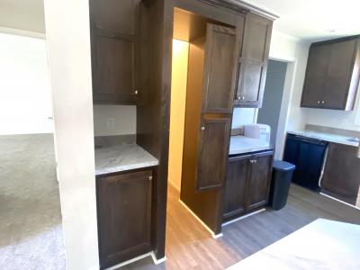 Photo 3 of 6 of home located at 1789 Knollwood Bend Ypsilanti, MI 48198