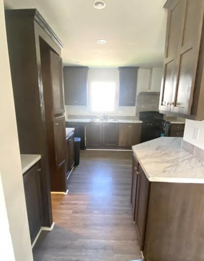 Photo 4 of 6 of home located at 1789 Knollwood Bend Ypsilanti, MI 48198