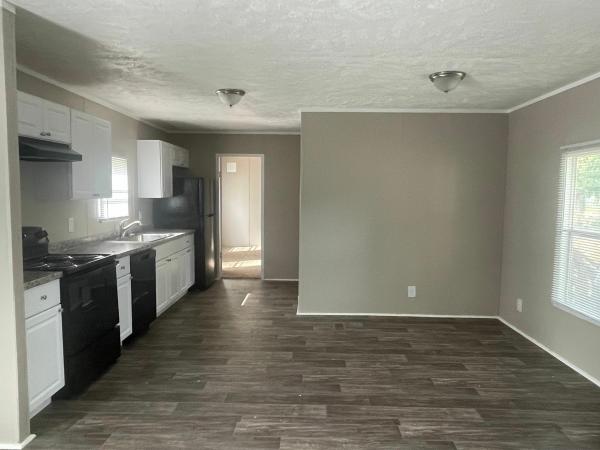 2007 Clayton Homes Inc Mobile Home For Sale