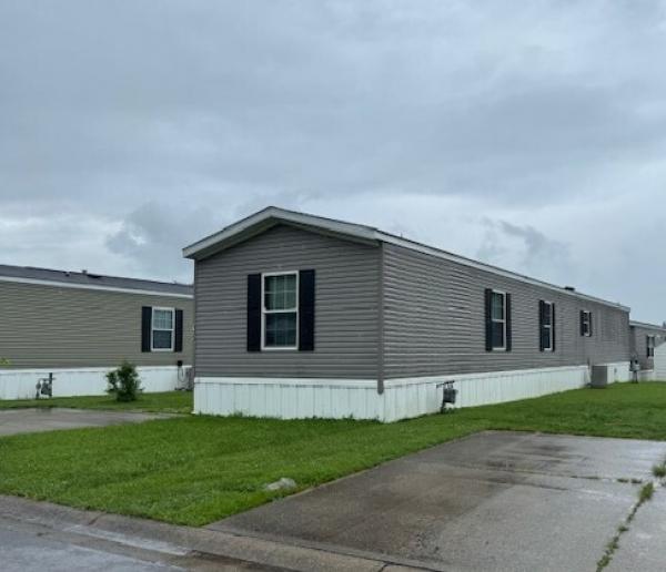 2018 Skyline F327C Mobile Home