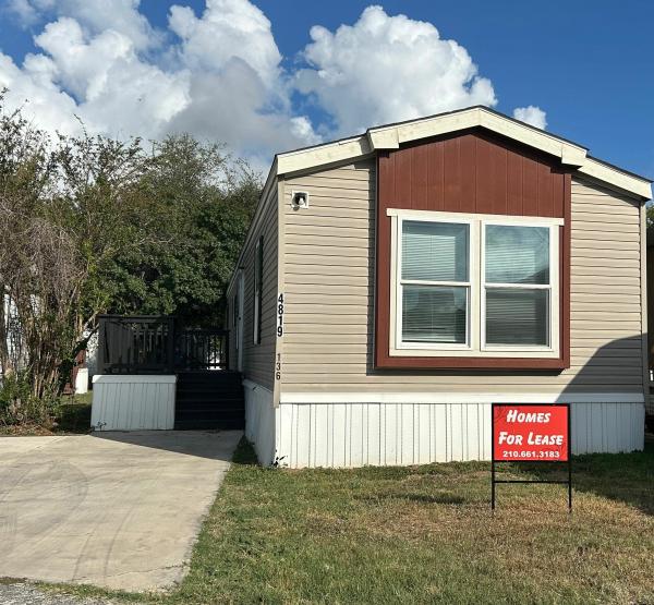 Photo 1 of 2 of home located at 4819 Laura Ln  #136 Kirby, TX 78219