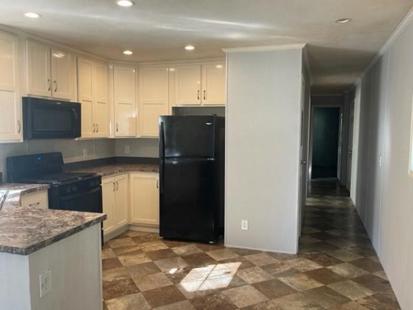 2019 Champion RA1460203 Mobile Home