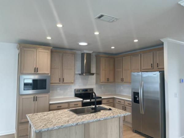2025 Skyline - Ocala Bal Harbour w/ Den Mobile Home
