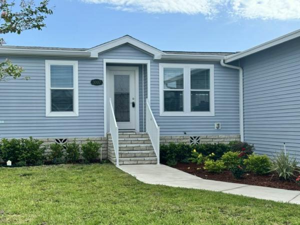 2022 Palm Harbor - Plant City Mobile Home For Sale