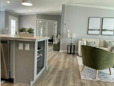 Photo 5 of 21 of home located at 3007 SW 108th St Ocala, FL 34476