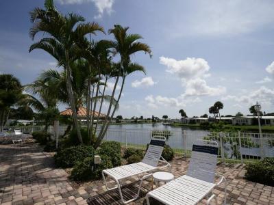 Photo 5 of 7 of home located at 8775 20th Street #925 Vero Beach, FL 32966