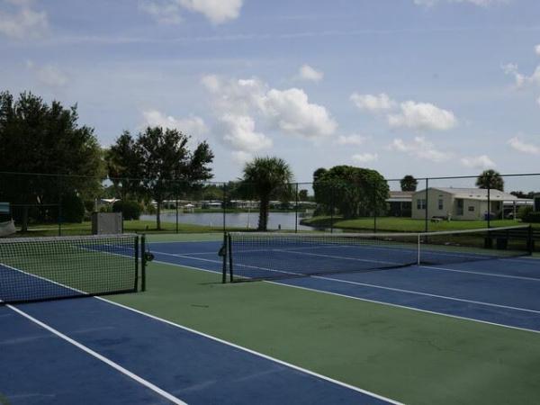 2026 Champion - Lake City Coral Springs Mobile Home