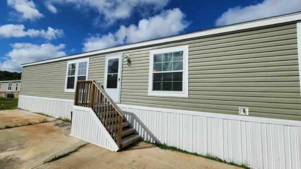 Photo 1 of 2 of home located at 6776 Townsend Rd., #63 Jacksonville, FL 32244