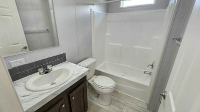 Photo 4 of 10 of home located at 6776 Townsend Rd., #63 Jacksonville, FL 32244