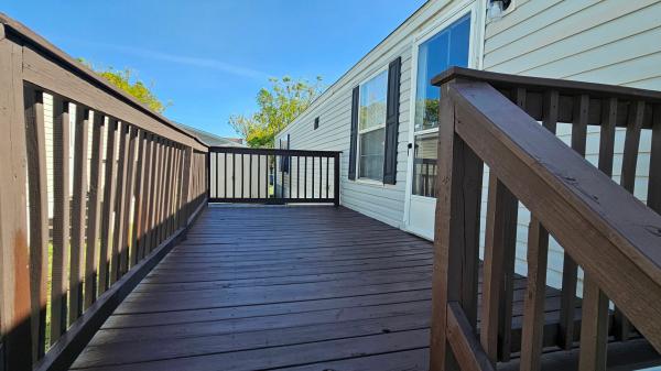 2015 Fleetwood Berkshire Mobile Home