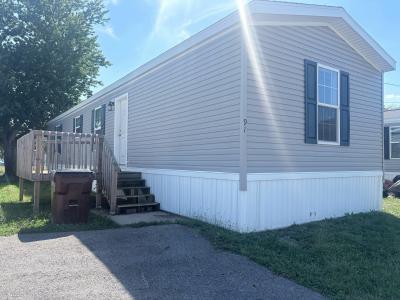 Mobile Home at 10610 East St Rt 762 #91 #91B Lockbourne, OH 43137