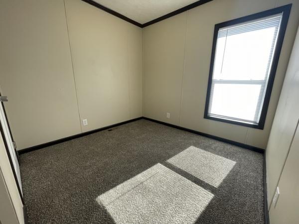 2023 Skyline - Sugar Creek Mobile Home