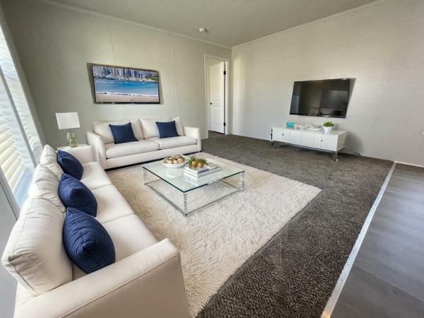 2023 Champion - Topeka Mobile Home